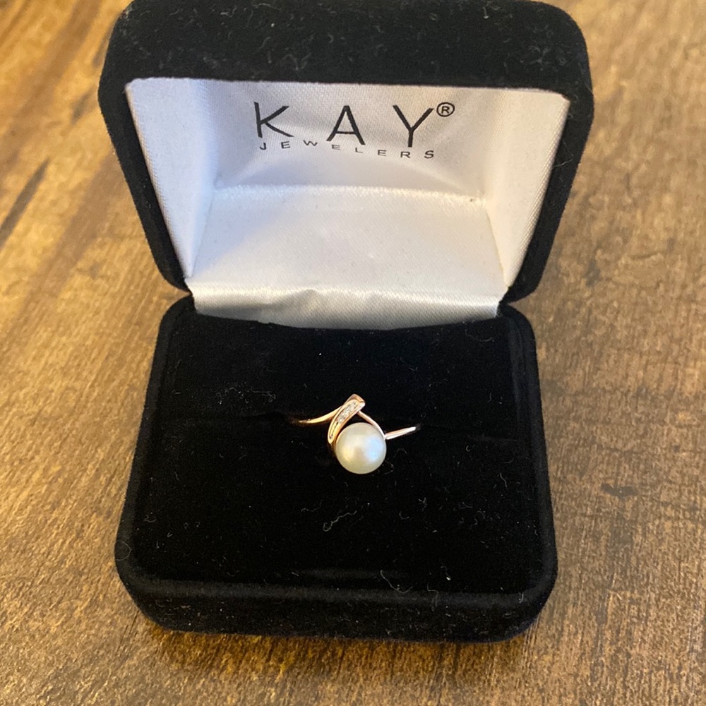 10K Rose Gold Pearl and Diamond Ring